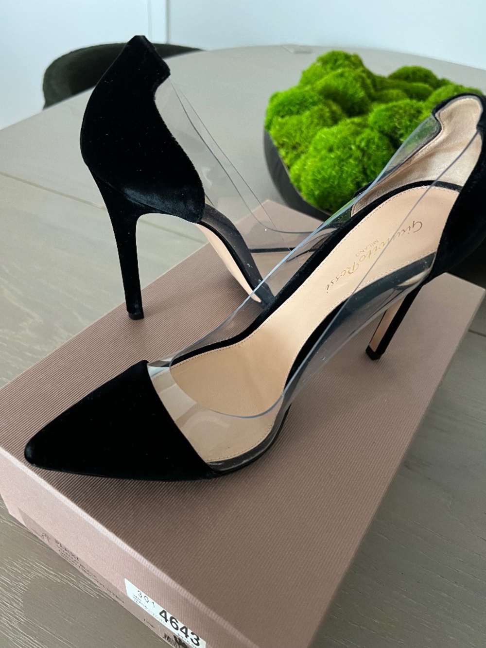 Gianvito Rossi 105 mm PVC Cap Toe Pump